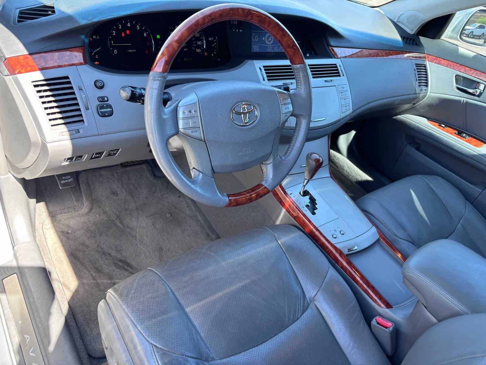 Used 2007 Toyota Avalon Limited FWD image 15