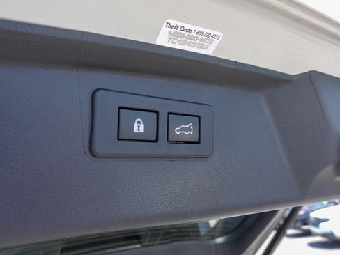 Certified 2025 Subaru Outback Onyx Edition AWD/4WD image 24