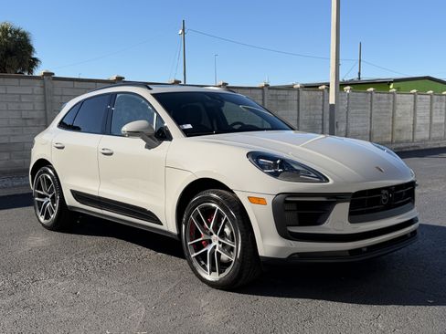 New 2026 Porsche Macan S image 8