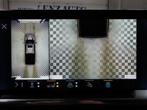 Used 2025 Chevrolet Silverado 2500 High Country w/ High Country Premium Package image 16