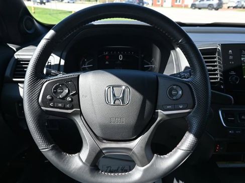 Used 2023 Honda Passport TrailSport image 46