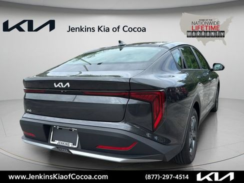 New 2026 Kia K4 FWD image 5