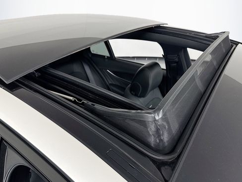 Certified 2022 Mercedes-Benz E 53 AMG 4MATIC Sedan image 22