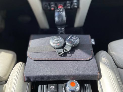 Used 2018 MINI Cooper Countryman FWD image 32