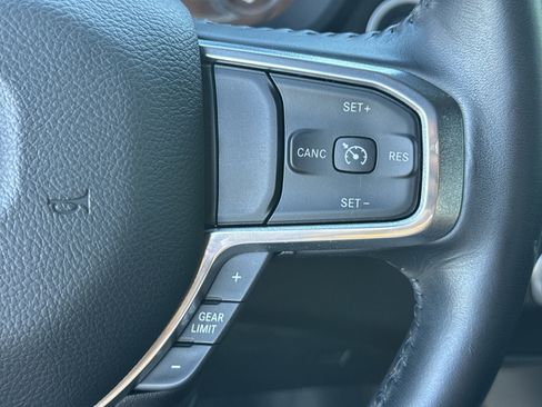 Used 2022 RAM 1500 Laramie image 33