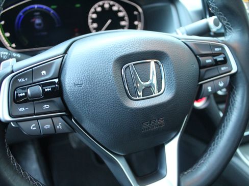 Used 2019 Honda Accord EX-L image 18