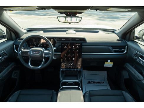 New 2026 GMC Terrain Elevation w/ Elevation Premium Package FWD image 31