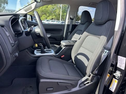 Used 2022 Chevrolet Colorado LT image 14