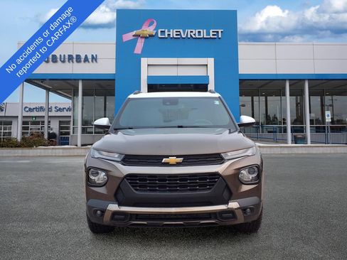 Used 2021 Chevrolet TrailBlazer ACTIV w/ Sun and Liftgate Package AWD/4WD image 2