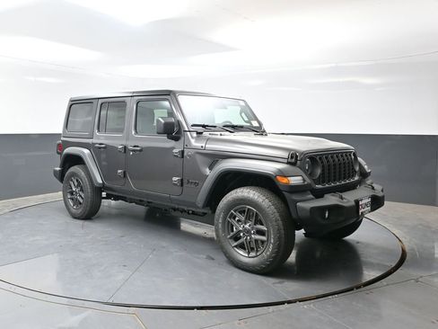 New 2026 Jeep Wrangler Unlimited Sport AWD/4WD image 3