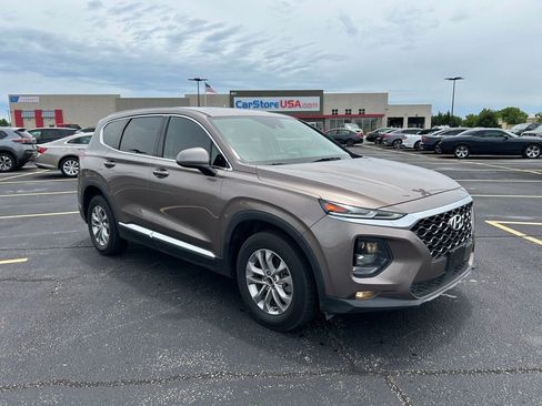 Used 2020 Hyundai Santa Fe SEL FWD image 1