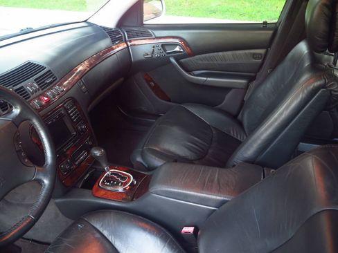 Used 2001 Mercedes-Benz S 500 image 11