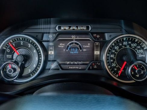 Used 2020 RAM 1500 Big Horn AWD/4WD image 25