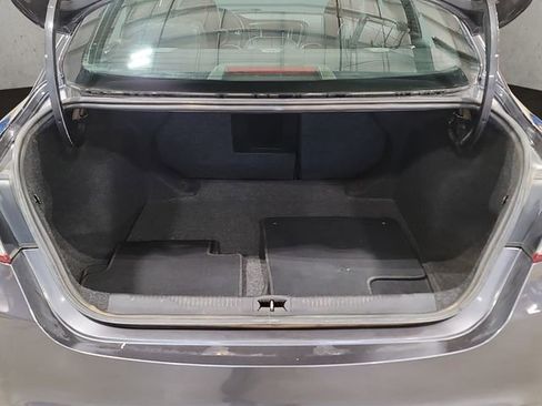 Used 2015 Chrysler 200 S image 32