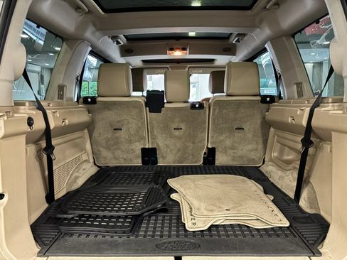 Used 2016 Land Rover LR4 HSE AWD/4WD image 49
