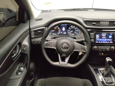 Used 2020 Nissan Rogue Sport S FWD image 22