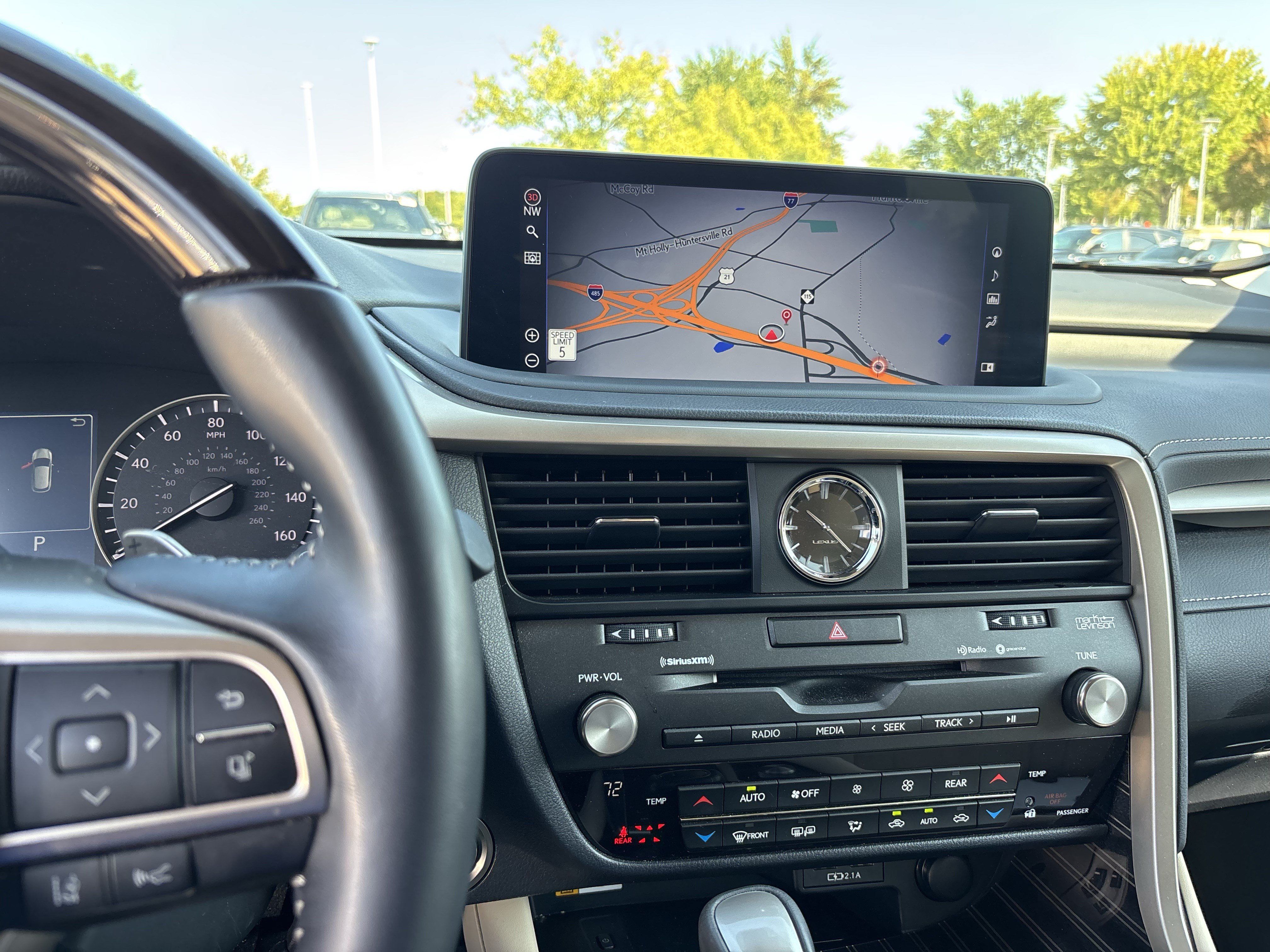 Used 2022 Lexus RX 350L Luxury w/ Accessory Package (Z1) FWD image 31