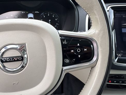 Used 2016 Volvo XC90 T6 Momentum w/ Momentum Plus Package AWD/4WD image 17