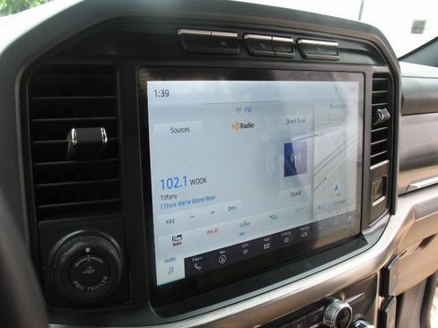 Used 2022 Ford F150 Lariat w/ Equipment Group 502A High AWD/4WD image 40