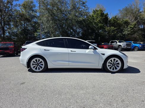 Used 2021 Tesla Model 3 Long Range image 3