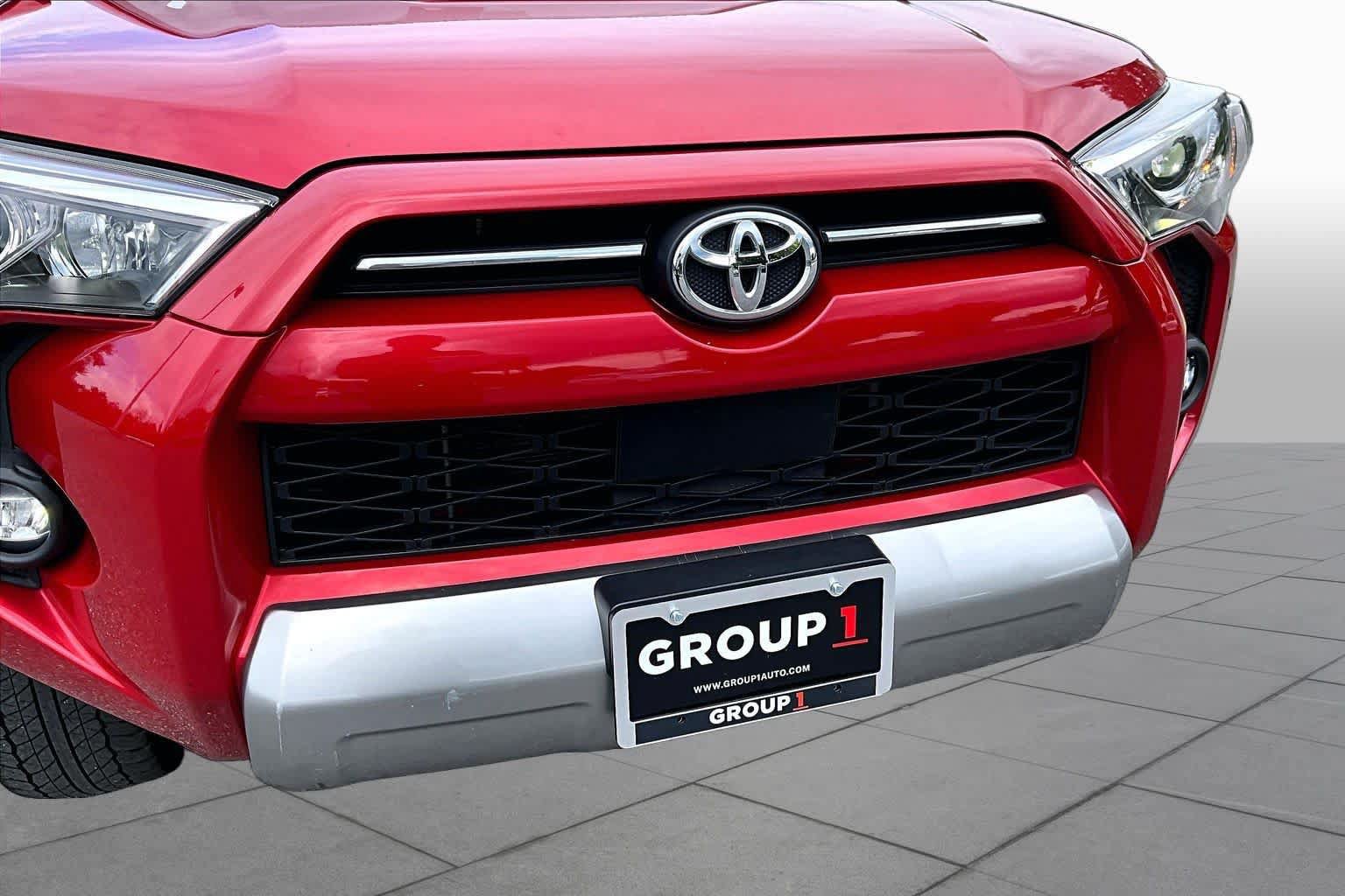 Used 2023 Toyota 4Runner TRD Off-Road Premium w/ Moonroof Package AWD/4WD image 30