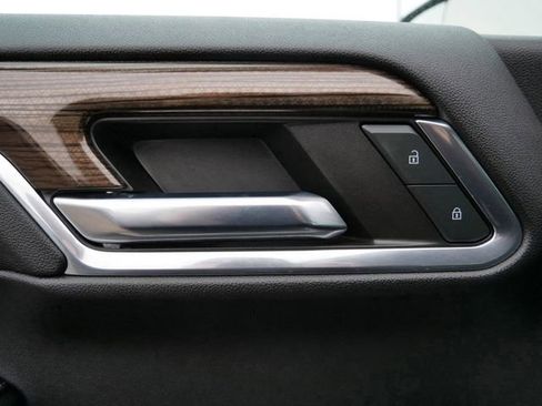 Used 2024 Chevrolet Silverado 1500 LT Trail Boss image 16