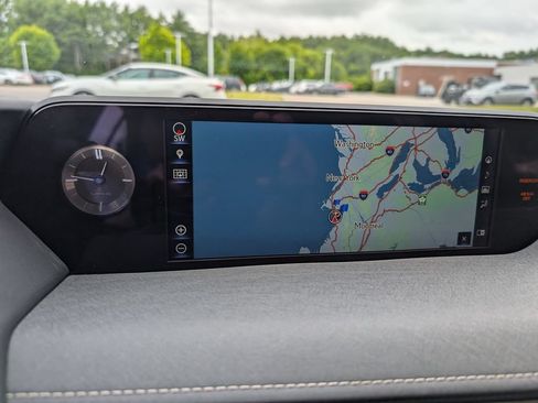 Used 2019 Lexus UX 250h w/ Accessory Package 2 AWD/4WD image 27