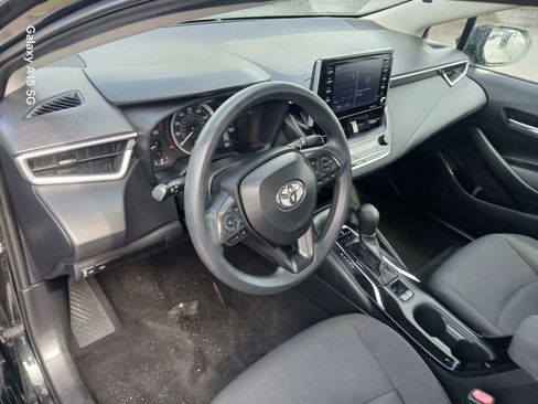Used 2021 Toyota Corolla LE FWD image 7