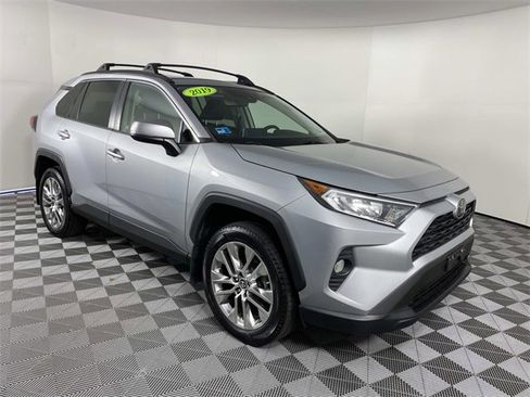 Used 2019 Toyota RAV4 XLE Premium image 1