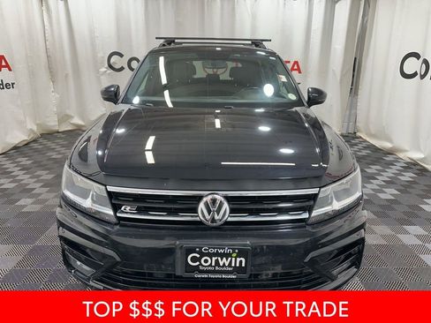 Used 2021 Volkswagen Tiguan SE R-Line image 2