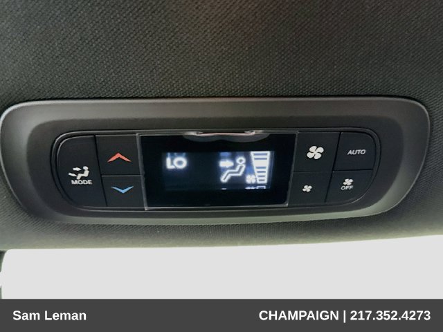 New 2027 Chrysler Pacifica Select FWD image 23