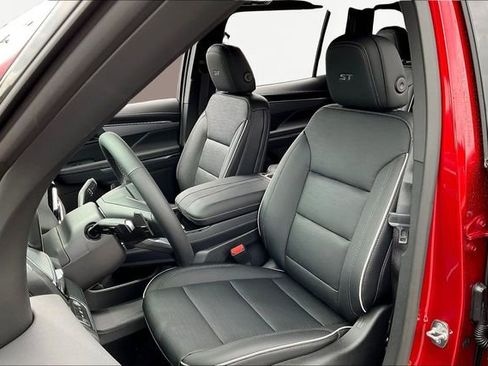 New 2026 Buick Enclave Sport Touring w/ Power Package image 10