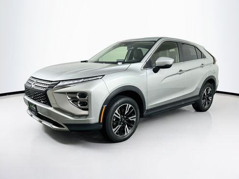 Used 2025 Mitsubishi Eclipse Cross SE AWD/4WD image 3