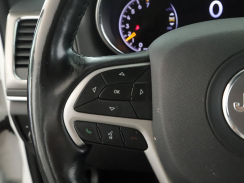 Used 2020 Jeep Grand Cherokee Limited AWD/4WD image 11