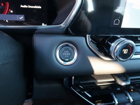 New 2026 GMC Canyon Elevation w/ Convenience Package image 19