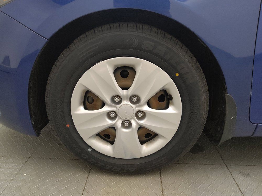 Used 2018 Kia Forte LX FWD image 31