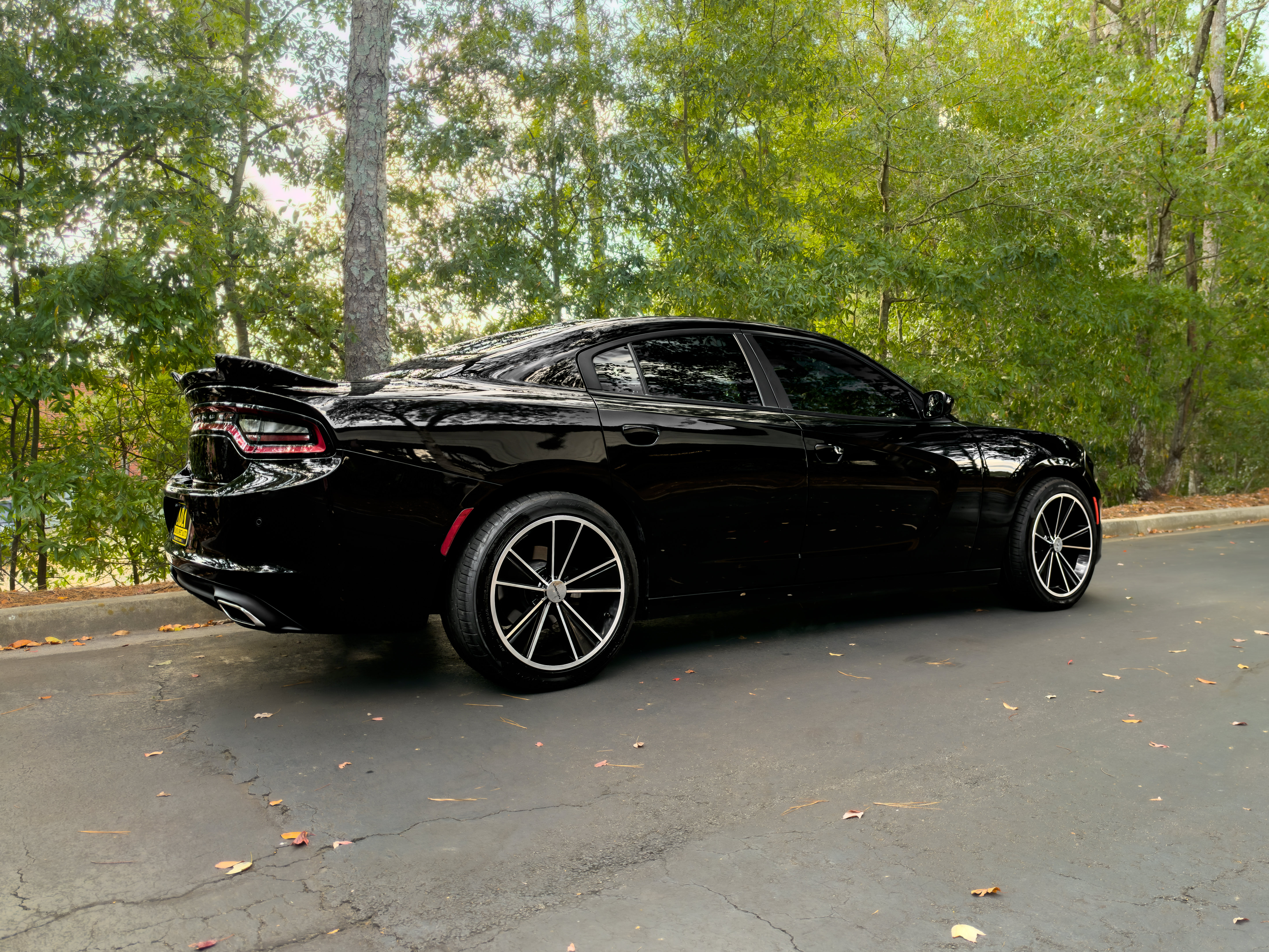 Used 2022 Dodge Charger SXT w/ Leather Interior Group RWD image 52