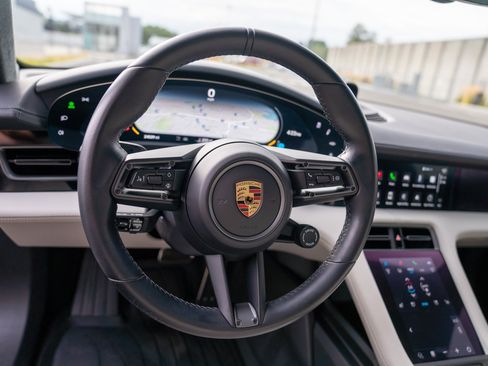 Certified 2024 Porsche Taycan GTS AWD/4WD image 13