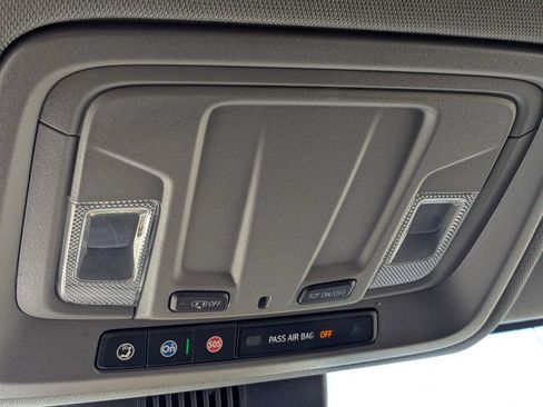 Used 2023 Chevrolet Silverado 1500 Custom Trail Boss image 18