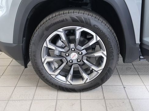 New 2025 GMC Terrain Elevation w/ Elevation Premium Package image 8