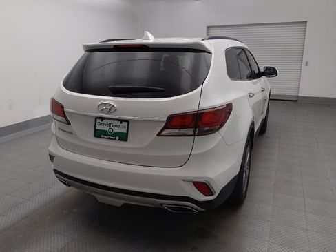 Used 2018 Hyundai Santa Fe SE FWD image 7