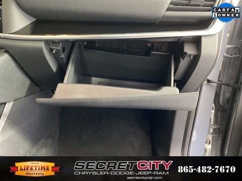 Used 2025 Nissan Rogue SV w/ Rock Creek Premium Package image 29