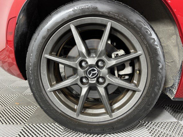 Used 2016 MAZDA MX-5 Miata Sport RWD image 13