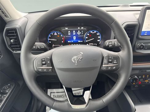 Used 2024 Ford Bronco Sport Outer Banks image 21