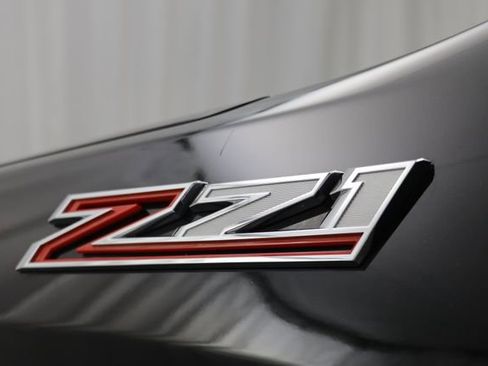 Used 2020 Chevrolet Silverado 1500 LT Trail Boss image 4