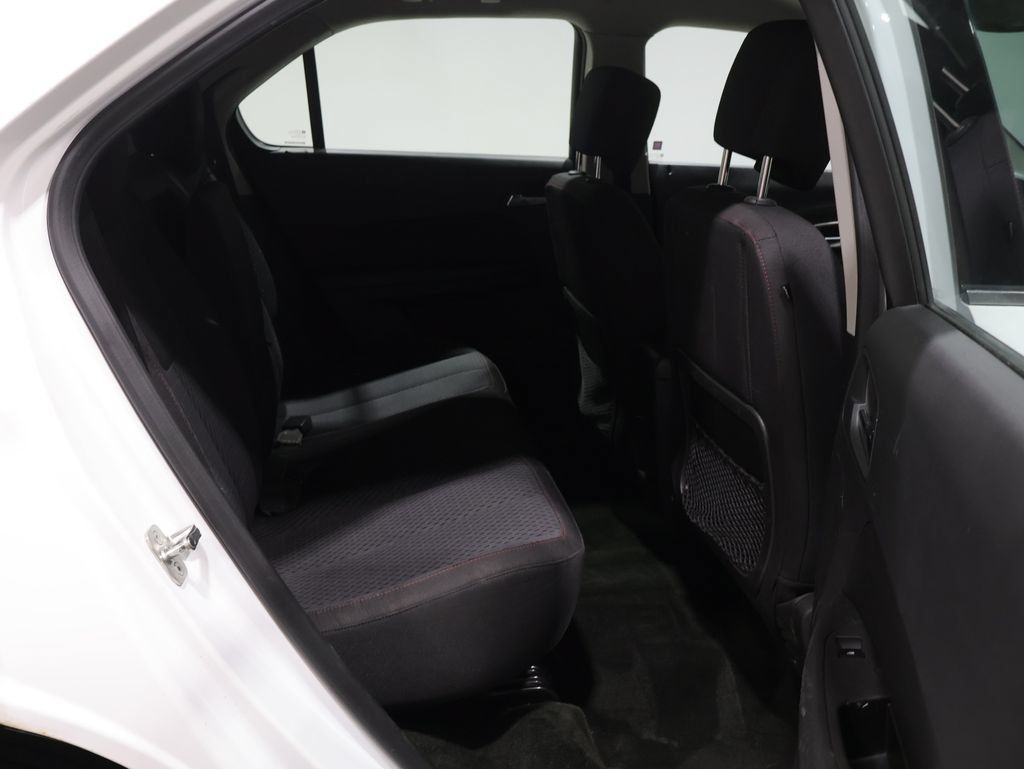 Used 2013 Chevrolet Equinox LS FWD image 22