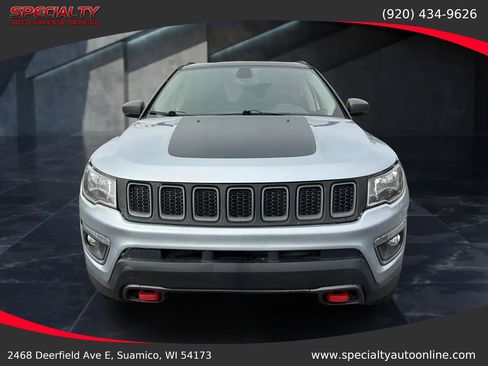 Used 2018 Jeep Compass Trailhawk AWD/4WD image 4