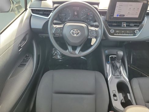 Used 2024 Toyota Corolla LE image 12