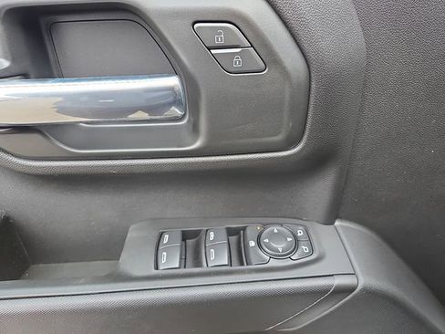 New 2026 Chevrolet Silverado 1500 Custom image 9