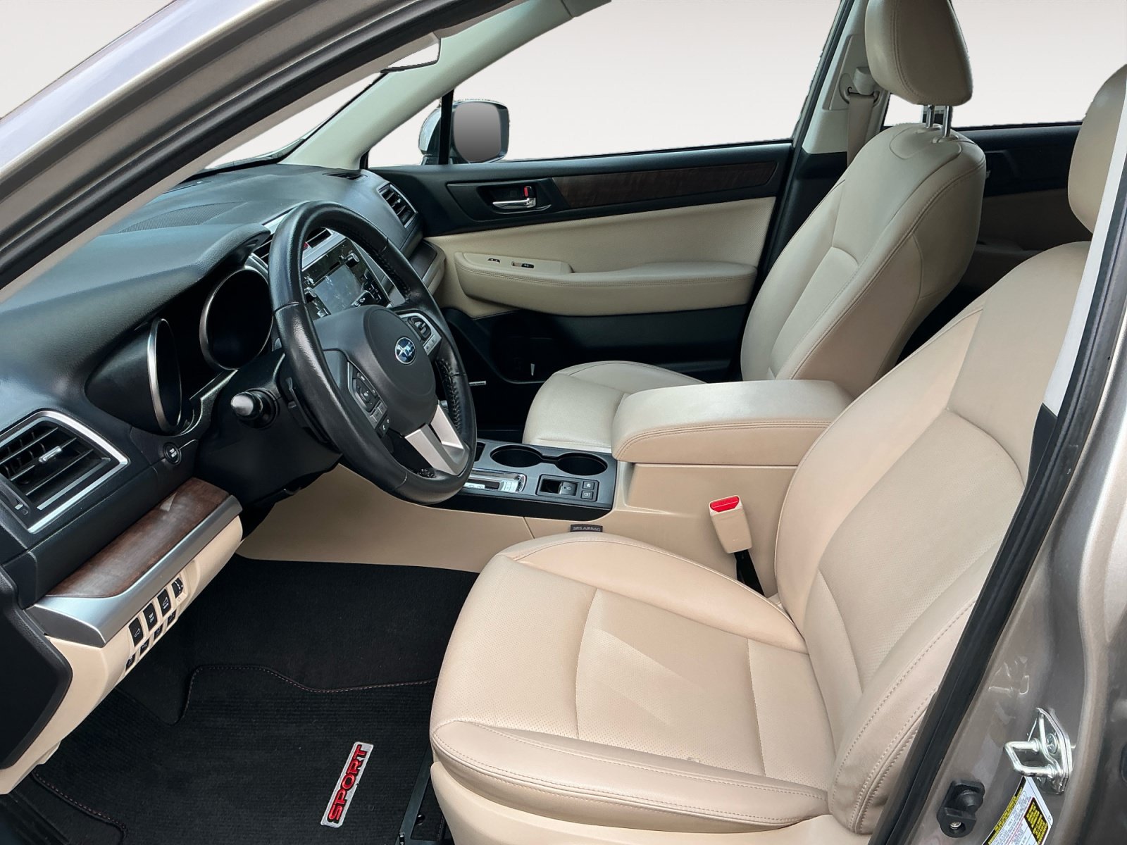 Used 2017 Subaru Outback 2.5i Limited AWD/4WD image 9